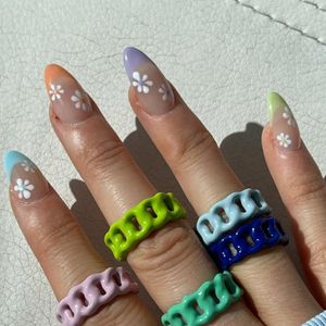 Anillos de pila de arcoíris pintados a mano geométricos irregulares de moda coreana 2021 para mujeres y niñas, anillos creativos de croissant