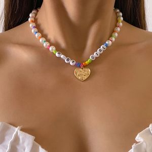 2021 KPOP zoete imitatie parel ketting ketting snoep kraal onregelmatige liefde hart hanger choker voor vrouwen partij sieraden