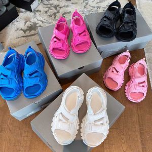 2021 Dames Track en Field Sandalen Mode Dames Sneakers Retro Daddy Sandals Splatform Slippers Strand Casual Schoenen Designer Topkwaliteit