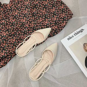 2021 Dames Vrouwen Puntschoen Flats Schoenen Zomer Muilezels Slippers Vintage Closeed Rubber Soles Beige Sandalen Lage Hakken Y0721