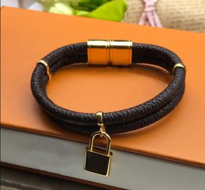 2021 dame femmes ID Identification bracelets porte-bonheur bijoux en cuir concepteur Snap Braceltes lettre Couple Bracelet