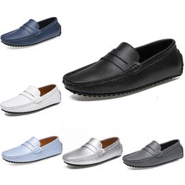 2021 Lederen Doudou Heren Casual Driving Shoes Soft Sole Fashion Black Navy White Blue Silver Yellow Grey Footwear All-Match Lazy Cross-Border 38-46 Senity Two
