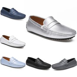 2021 cuir doudou hommes chaussures de conduite décontractées semelle souple mode noir marine blanc bleu argent jaune gris chaussures all-match paresseux transfrontalier 38-46 soixante neuf