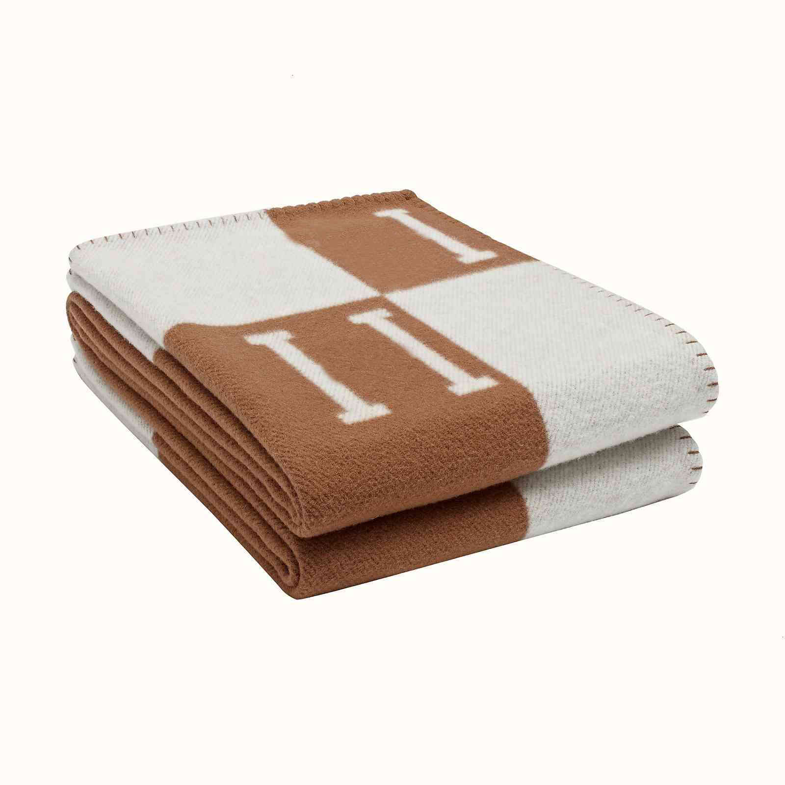 2021 Letter Cashmere Designer Dekens Zachte wollen sjaalsjaal Draagbare warmte Verdikking Geplaatste bank Bed Fleece Gebreide deken 135-170 cm