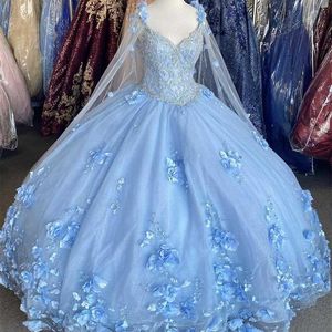 2021 Light Sky Blue Quinceanera Jurken Baljurk Sweetheart Kant Applicaties 3D Floral Flowers Crystal Beads met Cape Corset Back Sweet 16 Party Prom Avondjurken