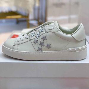2021 Limited Edition Sneakers Top Multicolor Little White Shoes Demetra Sports Casual Rubberen Sole Trainers met Full Placackage Show Style Gentleman bareLess