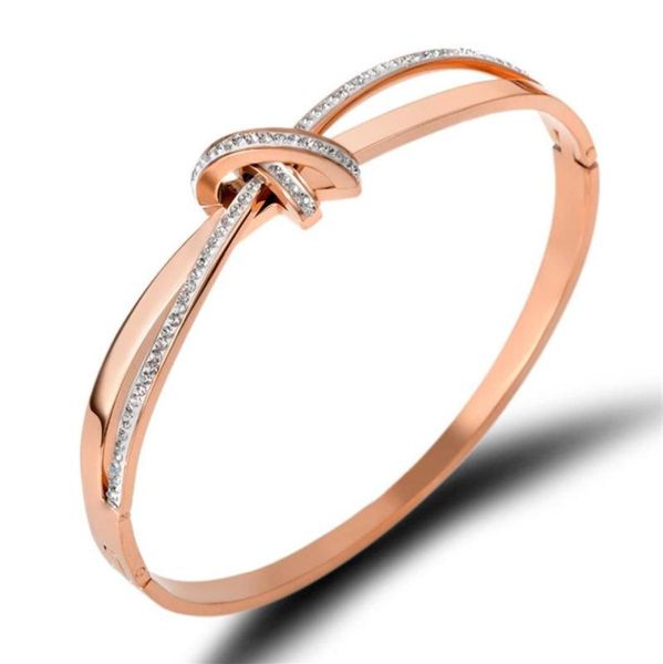 2021 amoureux Femmes Bangle Europe Amérique Japon et Corée du Sud Bracelet d'or Bijoux en acier inoxydable Bracelets à nœud exige de boue Bangle2431766