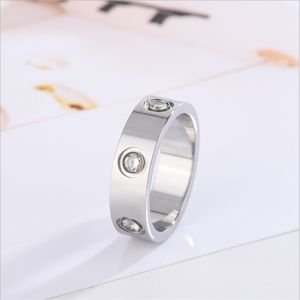 2021 Luxe designer sieraden Love Ring dames heren ringen roestvrij staal Custom couple Wedding party vrienden zilver rose goud diamanten sieraden met dustbag