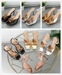 2021 luxe talons hauts en cuir sandale en daim mi-talon 7,5 cm femmes designer sandales été plage chaussures de mariage sexy Taille 35-40 avec boîte