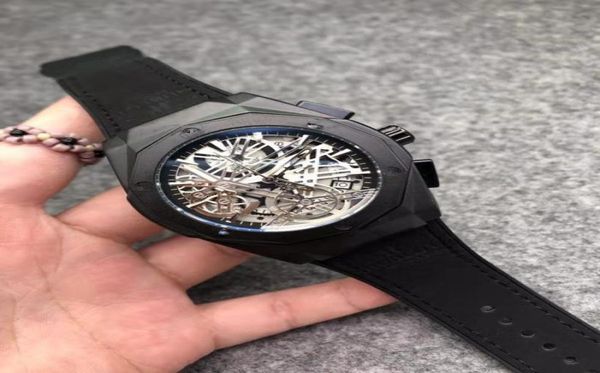 2021 Luxury Mens Watches Arey Case Casky Rubber Strap F1 Racing Watch Sport Quartz Chronograph Multifonctional Chronograph Wrists Montre 223027172