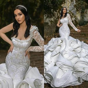 2021 luxe ruches zeemeermin trouwjurken plus size een schouder kapel trein prachtige bruidsjurken Nigeriaanse Arabische huwelijk jurk