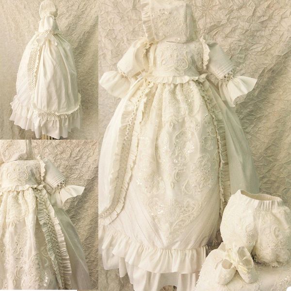 2021 Robes de baptême de paillettes de luxe pour bébé mignon fille dentelle fleurs appliquées perles robes de baptême avec bonnet première robe de communication