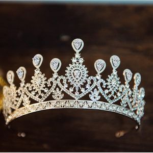 2021 Luxus Tiaras und Kronen Prinzessin Festzug Verlobung Stirnband Hochzeit Haarschmuck Abendkleid Brautschmuck242A