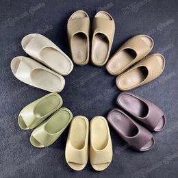 Designer Comfortabele Slides Slide Slipper Foam rnnr Earth Brown MXT Moon Grey Soot Core sliders Slippers Cream Yellow dames heren SandalEfen#