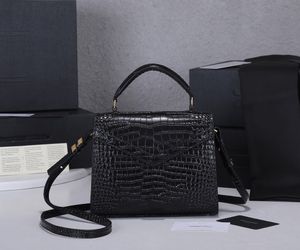 2021 Luxurys Designers Dames Messenger Totes Crocodile Grain HandsTas Clutch Bags Crossbody Interior Slot Pocket Vrouwelijke Purse Designer Bag Size20 * 16 * 7.5cm 3 kleuren