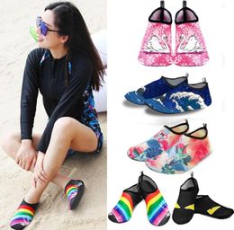 2021 Hommes Plage Chaussettes rayées Femmes Enfant Natation Sport nautique Pieds nus Sneaker Gym Yoga Fitness Danse Natation Surf Plongée en apnée9291689