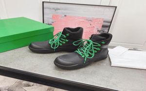 2021 Hombres diseñadores de tela técnica acolchada botas de cordón de cordones de chalecos zapatillas de senderismo al aire libre talla de zapatillas 35451914538