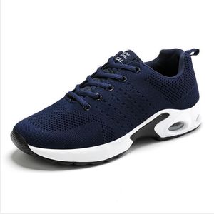 2021 mannen vrouwen lopen wandelschoenen zwart wit rood blauw grijs platform runner schoenen heren jogging outdoor sportschoenen trainers senakers
