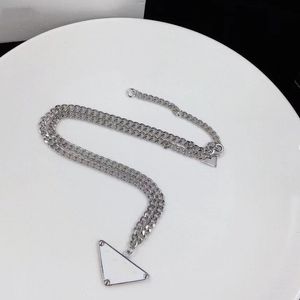 Collier de bijoux de luxe pour hommes Vancouver bijoux de mode charme personnel bande d'amitié en acier inoxydable argent noir blanc colliers de nom d'amour pour les femmes