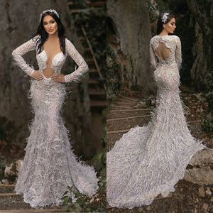 2021 robes de mariée sirène manches longues dos creux robes de mariée sur mesure dentelle appliques plume balayage train robe de mariée