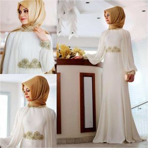 2021 Modeste Arabische Dubai vrouwen Witte formele avondjurken met hijab lange mouwen hoge nek appliques gouden kanten islamitische prom feestjurken