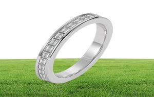 2021 Nieuwe Collectie Eenvoudige Mode-sieraden Echte 100 925 Sterling Zilver Volledige Princess Cut Witte Topaas CZ Diamant Vrouwen Wedding band R1435445