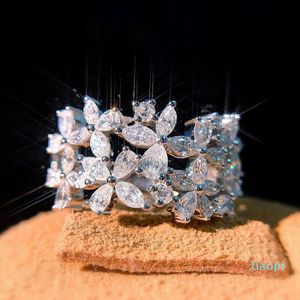 2021 Nieuwe Collectie Sprankelen Luxe Sieraden 925 Sterling Zilver Cut Moissanite Diamond Party Vrouwen Bruiloft Blad Band Ring Gift