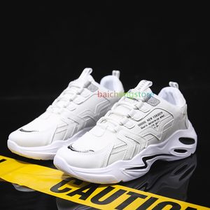 2021 Nouvelle arrivée tendance hommes formateurs chaussures hommes confortables chaussures de course de sport pour adultes marques de plein air baskets grande taille 39-46 L5