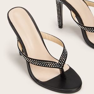 2021 Nieuwe aankomst met box mode zwart beige vrouwen schoenen hoge hakken letters lint puntige tenen pumps jurk schoenen sandalen dia's 35-42