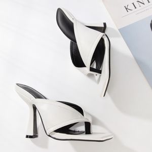 2021 Nieuwe collectie met box mode wit vrouwen schoenen hoge hakken letters lint puntige tenen pumps jurk schoenen sandalen dia's dia's 35-42