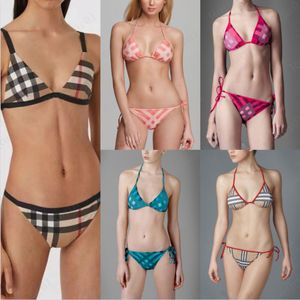 Diseñador Sexy para mujer Diseñadores Bikinis Conjuntos Correa clara Forma Trajes de baño Trajes de baño para mujer Ropa de baño Playa Mujer Trajes de baño Biquini Marcas de lujo mixtas Traje de baño