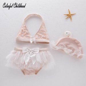 2021 nuevo hermoso Cisne encaje bebé niña traje de baño + gorra niños Bikini traje de baño niños dulce playa Biqiuni 3 uds conjuntos