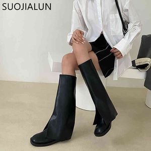 SUOJIALUN 2021 nouvelle marque femmes bottes genou-haut talon plat bottes longues chaussures dames hiver sans lacet bout carré décontracté Martin bottes K78