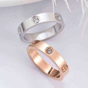 2021 Nieuwe Cross Zirkoon Crystal Titanium Staal Rose Gold Fashion Ring Vrouwelijke Party Trouwringen voor Dames Sieraden Hele Sale G1125