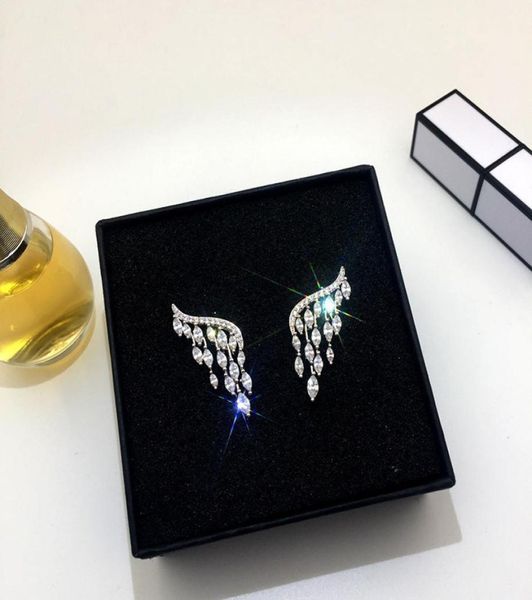 2021 Nouveaux bijoux de créateurs Boucles d'oreilles aile d'ange Fée Papillon super flash sexy tempérament polyvalent S925 aiguille en argent petit Tass2693609