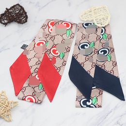 2021 nueva moda babero bufanda personalidad delgada tira estrecha correa para la muñeca bufanda cinta