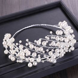 2021 nuevos accesorios para el cabello de boda hechos a mano de gama alta, diademas de cristales para novia, hojas doradas, cristales, perlas, peluquín nupcial 12119
