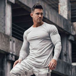 2021 Nieuwe Mannen Lange Mouwen Elasticiteit Tight Katoen T-shirts Man Casual Gym Fitness Bodybuilding Jogger Kleding Plus Size M-2XXL G1222