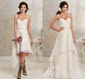 2021 Nuevos vestidos de novia sexy de dos piezas con encaje de espagueti Una línea de vestidos de novia con falda corta desmontable Hi-Lo Vestido de novia bohemio de campo