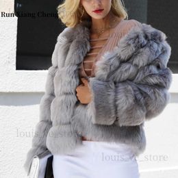 2021 nuovo inverno della pelliccia del Faux di modo caldo delle donne del cappotto di pelliccia del Faux corto coreano Slim Faux Fur Women Jacket cappotti di peluche T230808