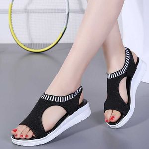 2021 nouvelles femmes sandales femme été Wedge confortable sandales Ladie sortir marcher pour loisirs tricot Slip plat femmes Sandalias Y0721
