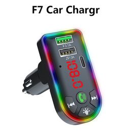 2021 Nieuwste F7 Auto Charger FM-zender BT5.0 Dual USB Fast Charging PD-poorten Handsfree Audio Ontvanger MP3-speler Kleurrijke sfeerlichten met pakket