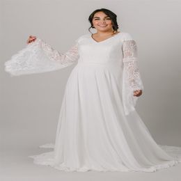 2021 Plus Taille A-ligne Boho Robes de mariée modestes manches longues cloche col en V simple en mousseline de soie robes de mariée informelles robe de mariée personnalisée 201v