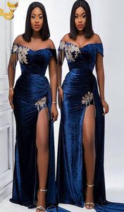 2021 Plus taille arabe aso ebi royal bleu velvet robes de bal cristaux high scission sexy soirée fête formelle deuxième réception mariées8461769