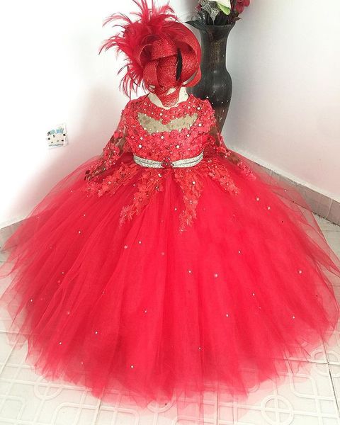 2021 Cristaux rouges robes de fille de fleur robe de bal manches longues Tulle Lilttle enfants anniversaire Pageant robes de mariée