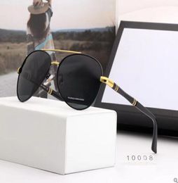 2021 Gafas de sol de metal redondo Gafas de diseñador de oro lente de vidrio de vidrio de oro