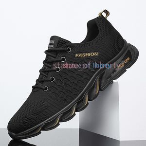 2021 Loopschoenen Mannen Mesh Ademende Outdoor Sport Schoenen Volwassen Jogging Sneakers Licht Gewicht Plus Size 47 Hombres Zapatillas V78