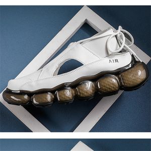2021 Chaussures de course Sandales romaines Tennis à semelles épaisses Hommes Blanc Noir Été Mode coréenne Chaussure décontractée Grande taille Baskets respirantes Run-Shoe # A0017