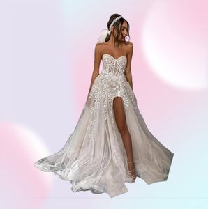 2021 Sexy strand trouwjurken voor bruid elegante kanten boho trouwjurken strapless mouwloze high split prinses huwelijkjurken5846675