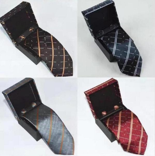 2021 Ship Mens Designer Cravate Cravate Cravate Mouchoir Boutons De Manchette Cadeaux Coffret Cravates Jaunes Rouges Solides Pour Homme D'affaires Mariage 574981461393